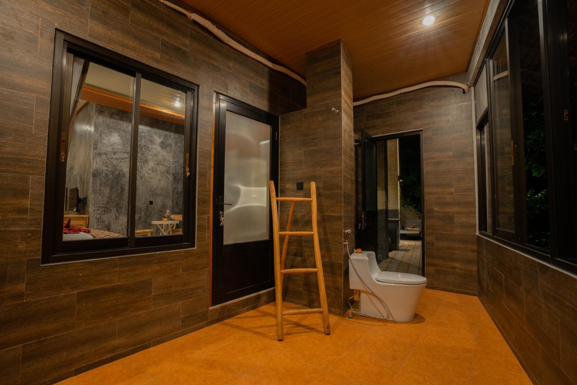 Ubud Paras Villa Esterno foto