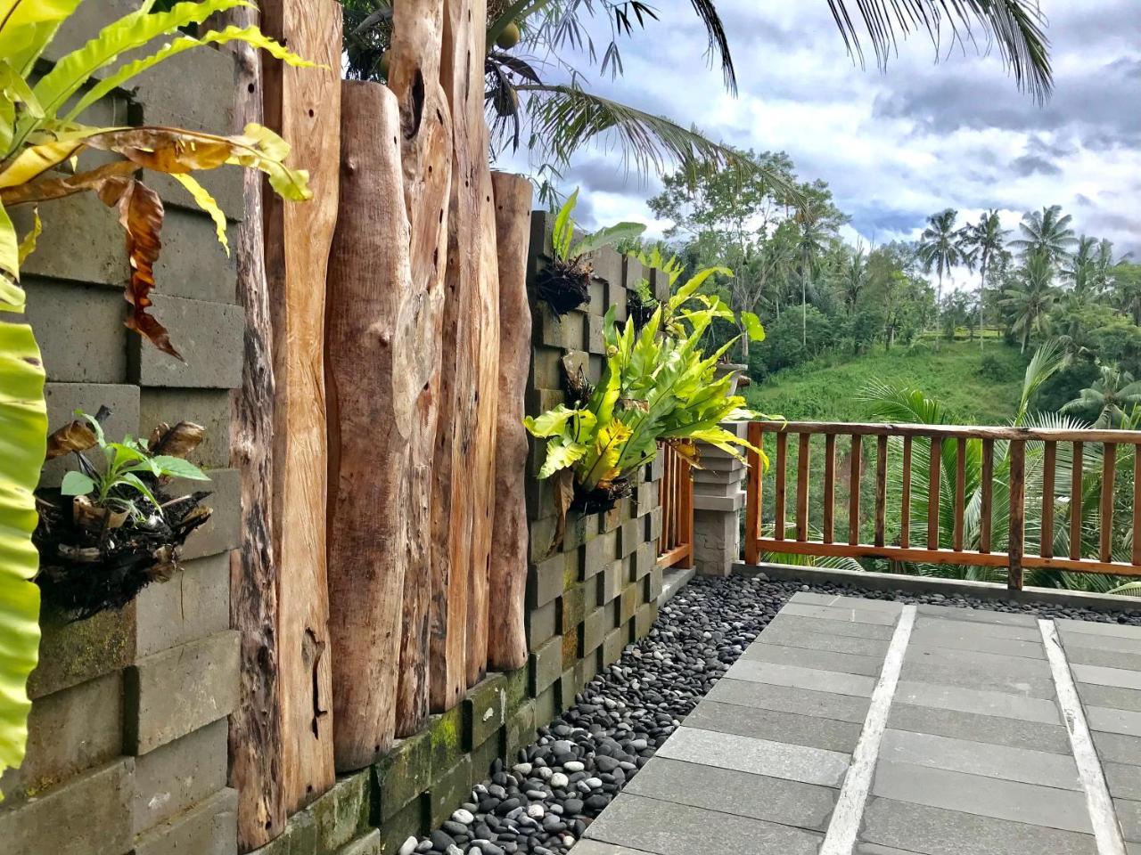 Ubud Paras Villa Esterno foto