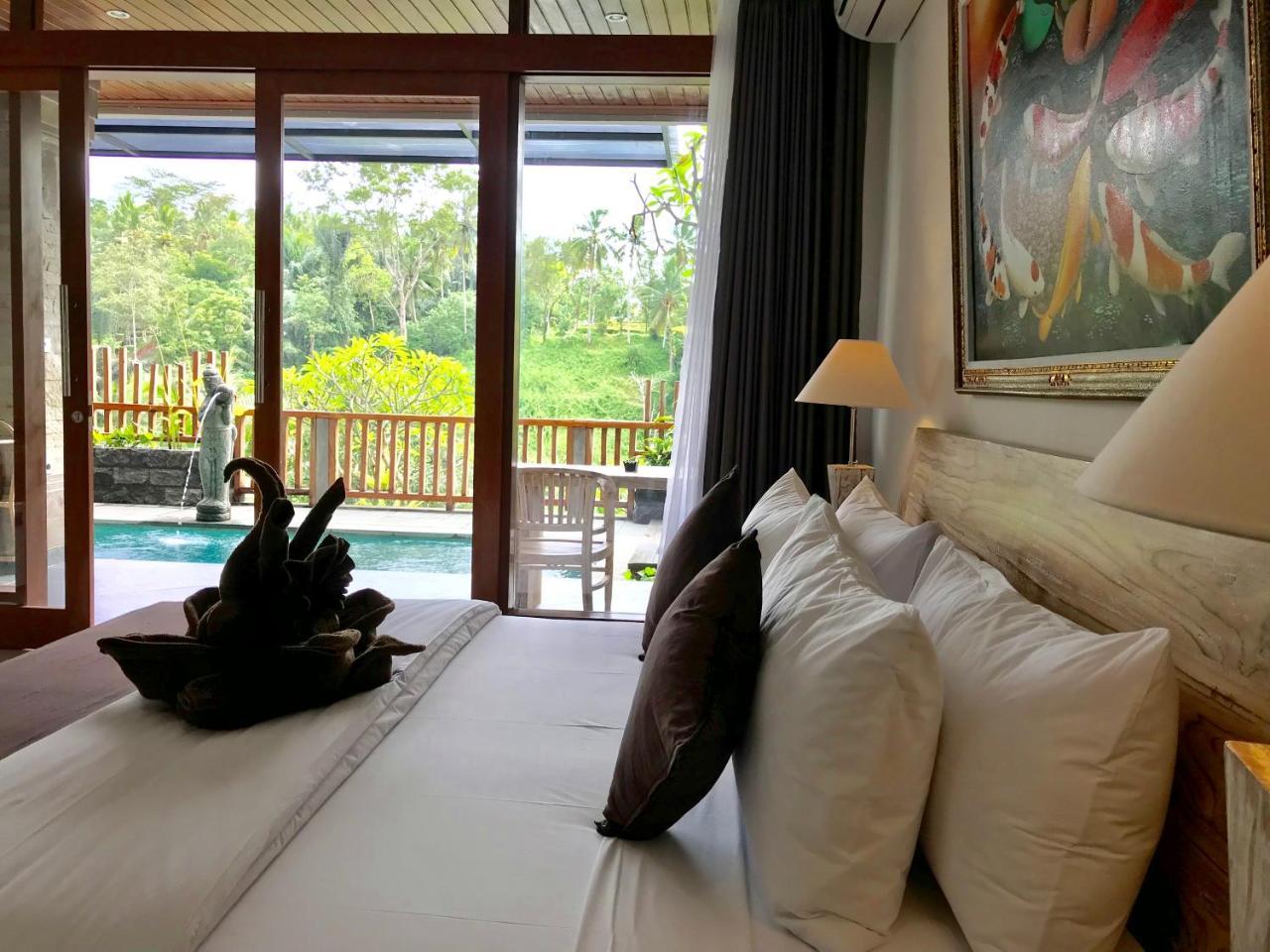 Ubud Paras Villa Esterno foto
