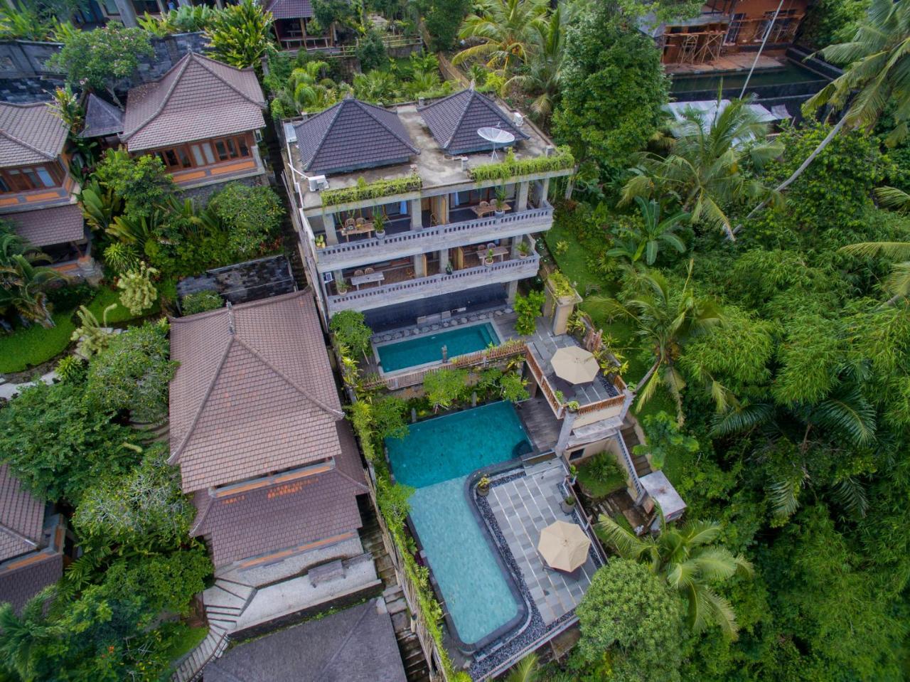 Ubud Paras Villa Esterno foto