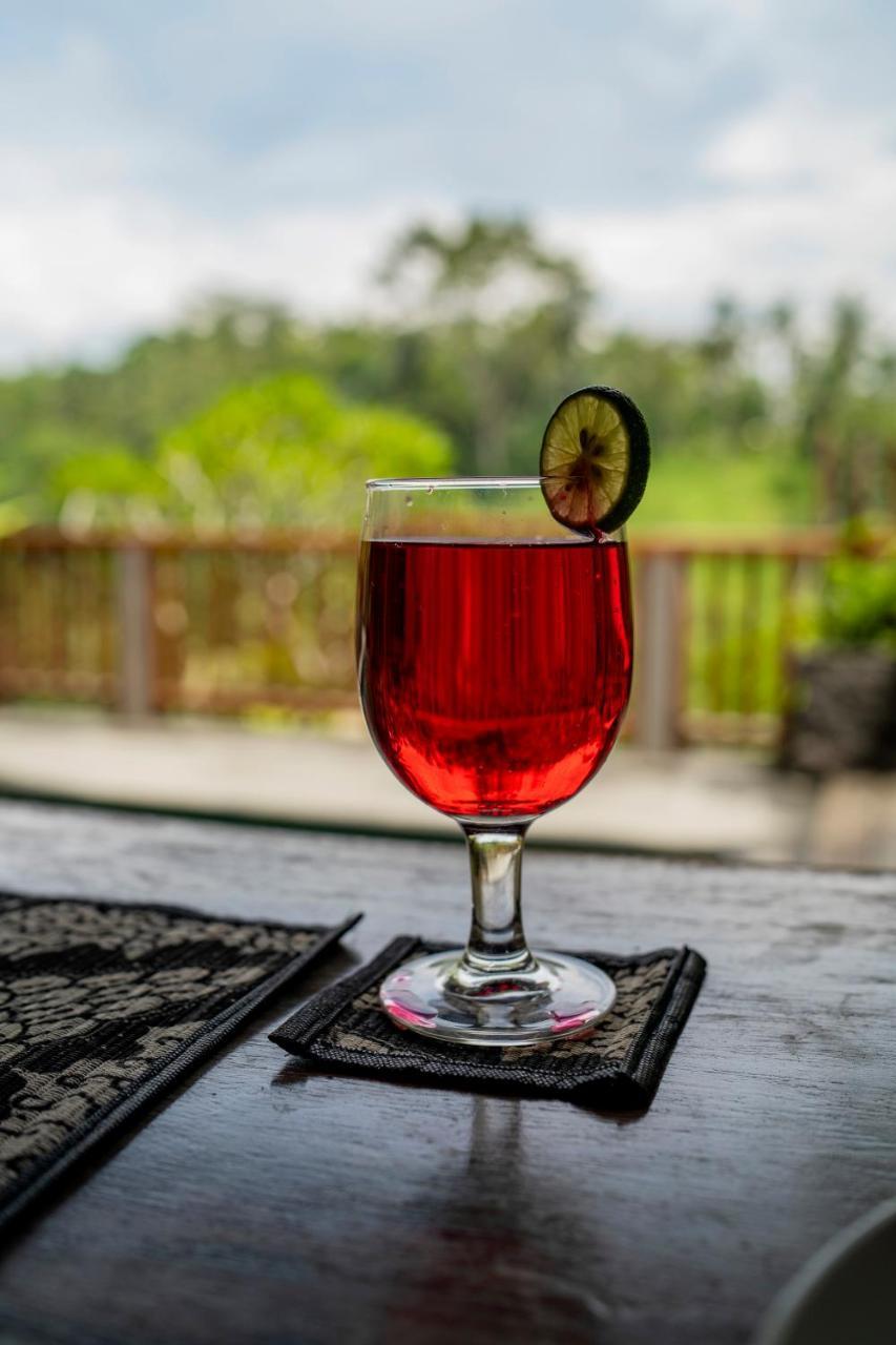 Ubud Paras Villa Esterno foto