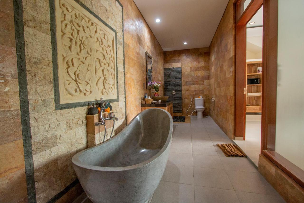 Ubud Paras Villa Esterno foto